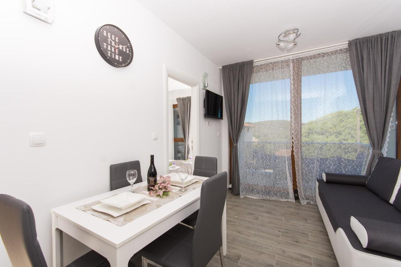 Villa La Veliki Drvenik Quarto foto